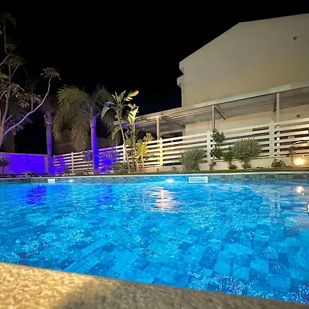 빌라 Dream Tropicana - *